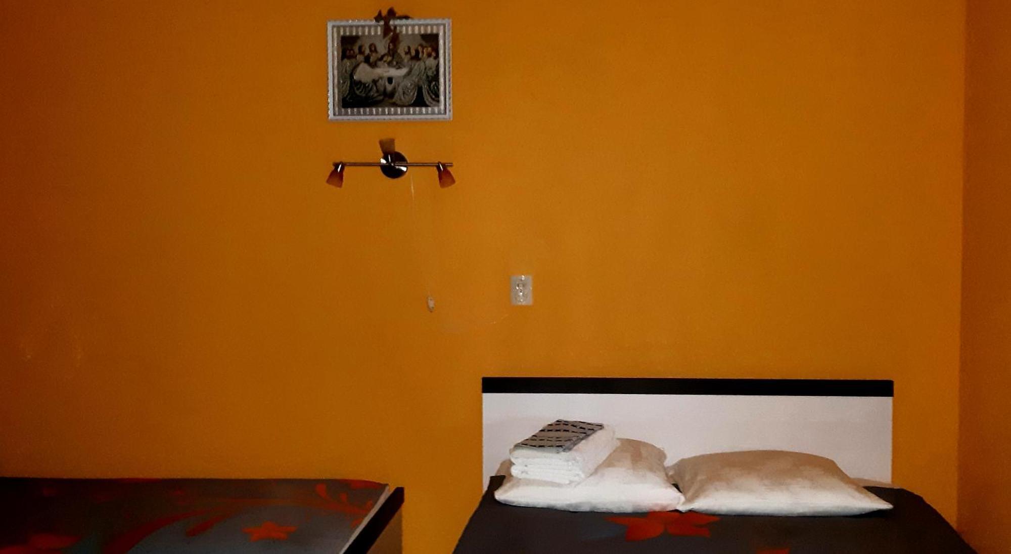 Dacha Podobovets 127 Hotel Bilik gambar